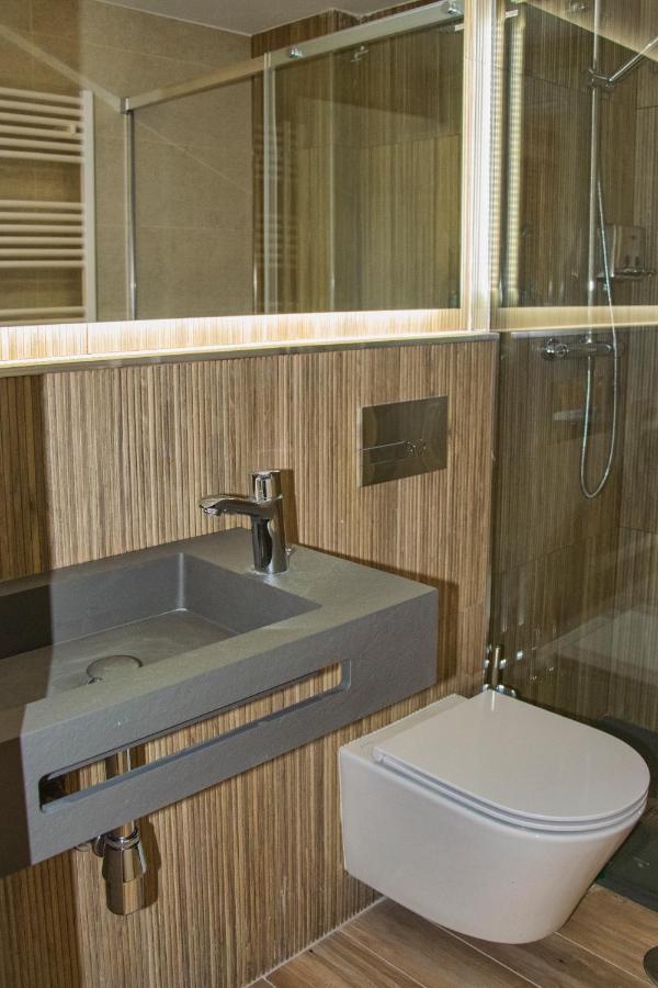 Aparthotel Essenzia De Castilla 阿兰达德杜洛 外观 照片