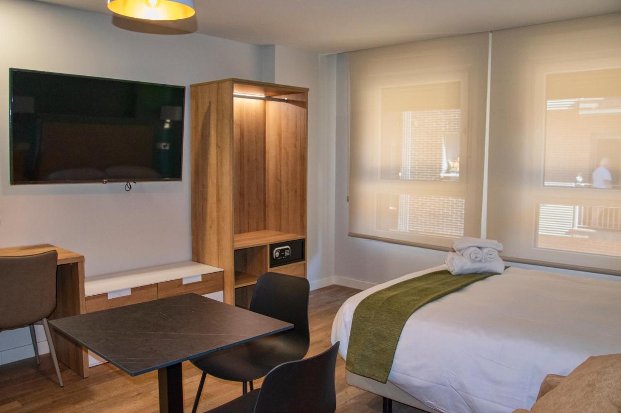 Aparthotel Essenzia De Castilla 阿兰达德杜洛 外观 照片