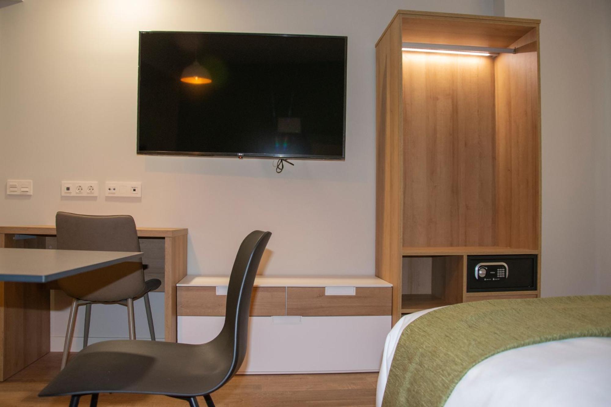 Aparthotel Essenzia De Castilla 阿兰达德杜洛 外观 照片